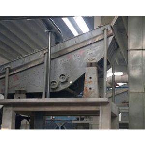 Linear vibrating screen